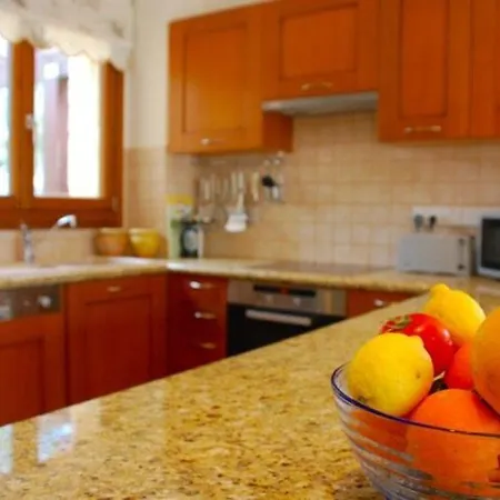 “how To Rent Your Perfect Aphrodite Hills Villa” Loukia *