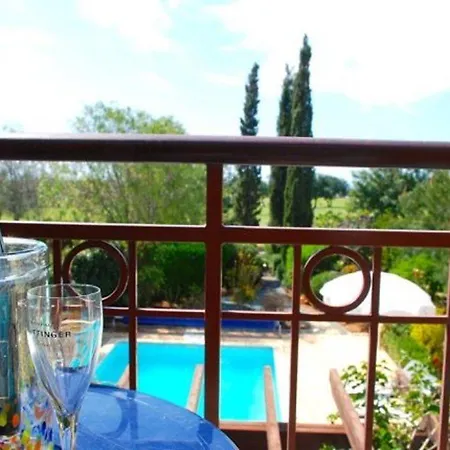 “how To Rent Your Perfect Aphrodite Hills Villa” Loukia קוקליה